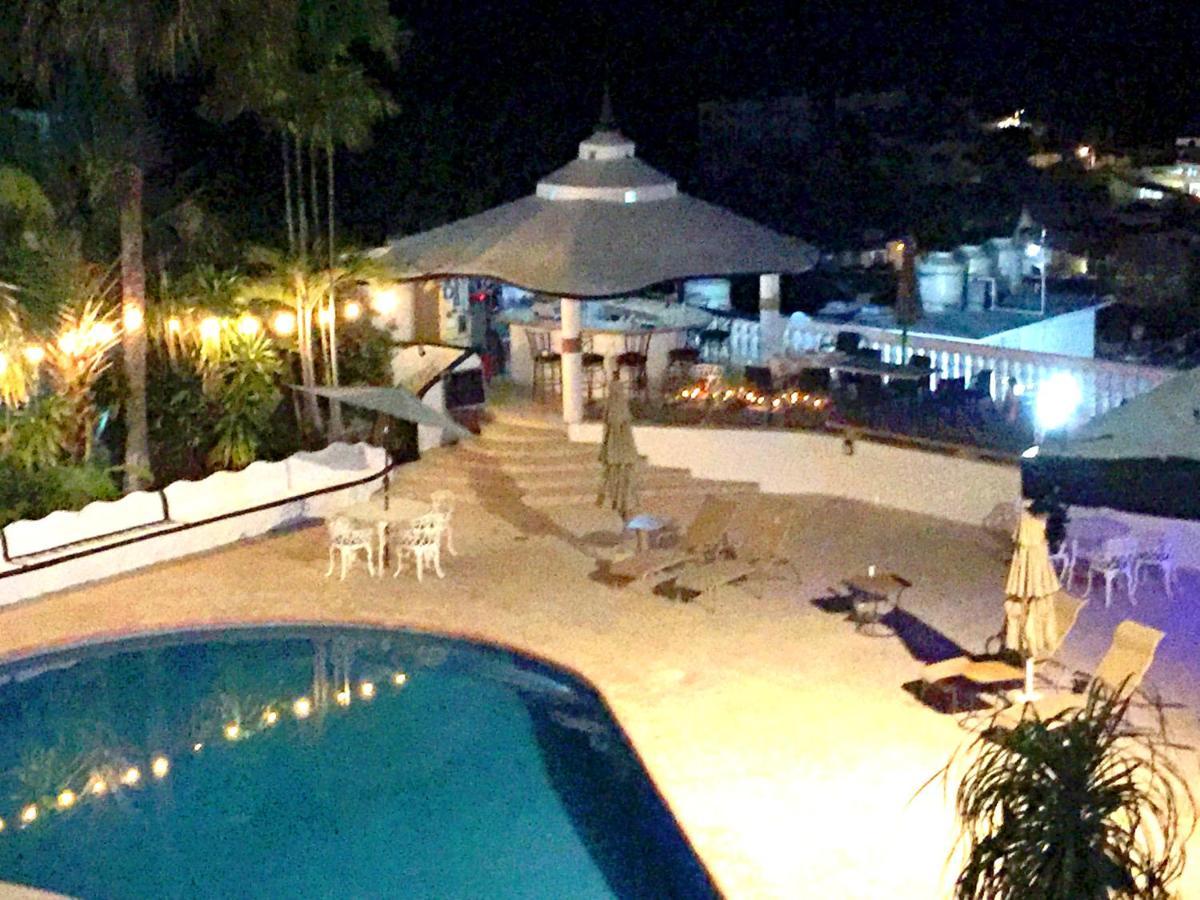 Villa Costa Chica Comodisimo Piscina Gigante Jardines Acapulco Exterior photo
